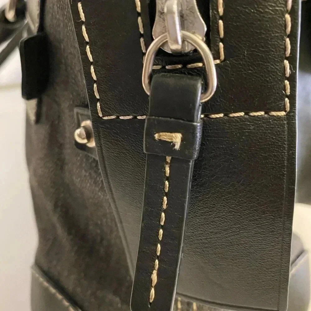 Dooney & Bourke DB signature print canvas bag - image 7